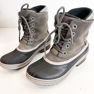 Sorel Gray and Black Lace Up Boots